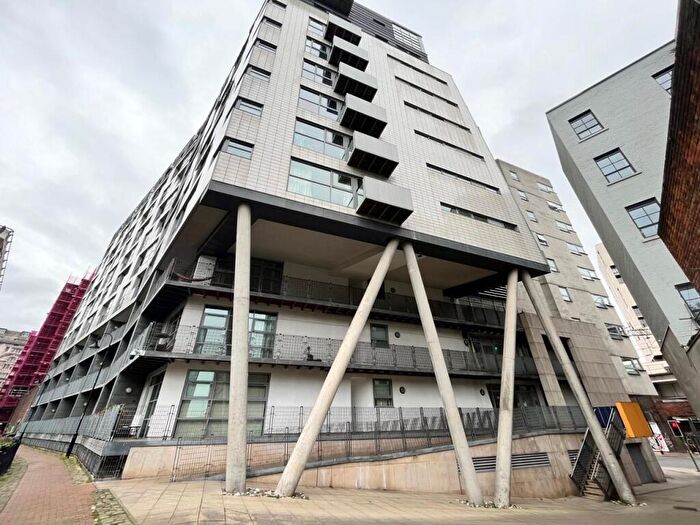 3 Bedroom Apartment To Rent In The Lock Building, , Whitworth Street West, Manchester, M1