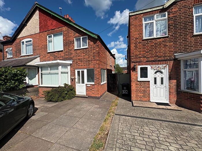 3 Bedroom Semi Detached House For Sale In Humberstone Lane, Leicester, LE4