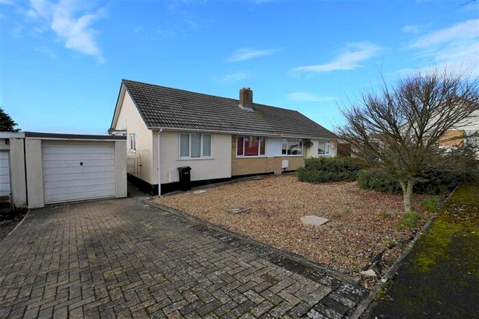 3 Bedroom Semi-Detached Bungalow To Rent In Wallenge Close, Paulton, BS39