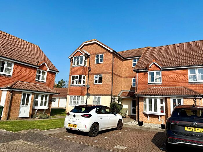 1 Bedroom Flat For Sale In The Portlands, Eastbourne, BN23