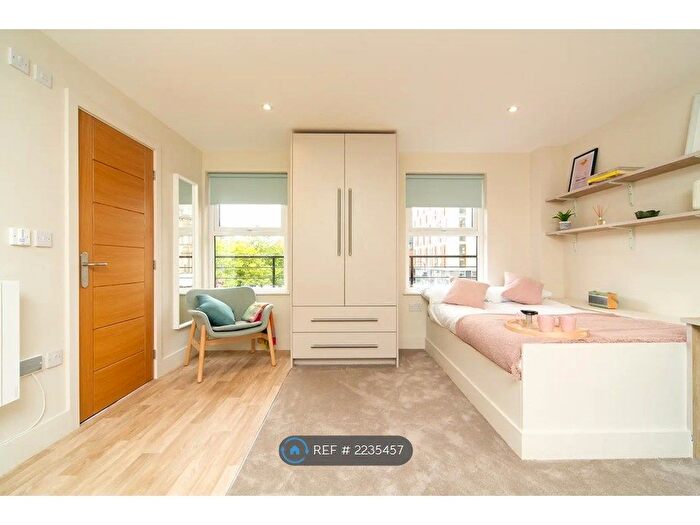 Studio To Rent In Pembroke Place, Liverpool, L3