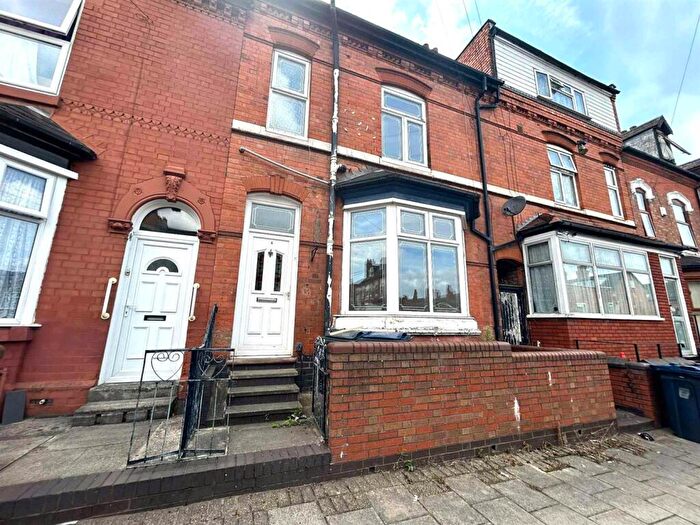 3 Bedroom Terraced House To Rent In Hendon Road, Sparkhill, Birmingham, B11