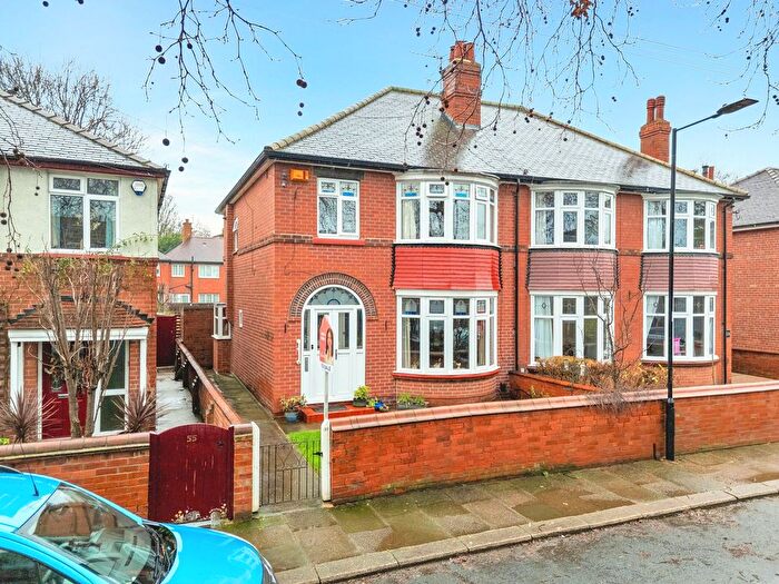 3 Bedroom Semi Detached House For Sale In Welbeck Road, Doncaster, DN4