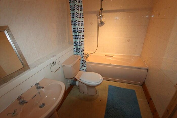1 Bedroom Flat To Rent In Lenzie Way, Springburn, G21