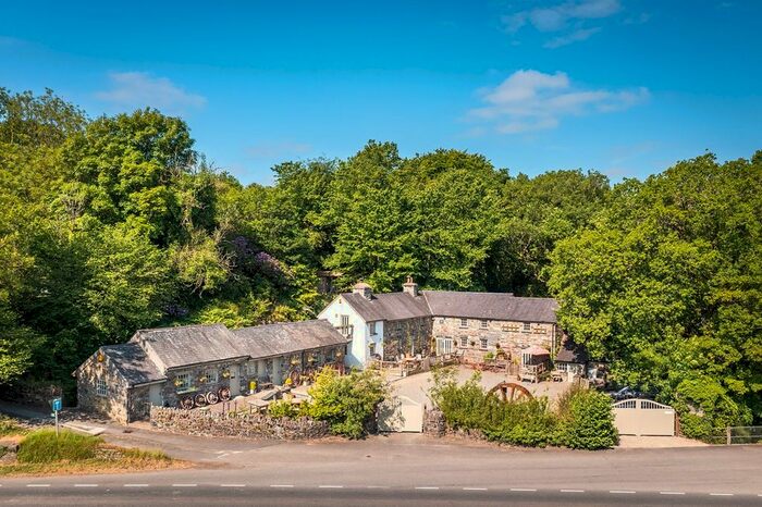 5 Bedroom Detached House For Sale In Treffgarne, Haverfordwest, SA62