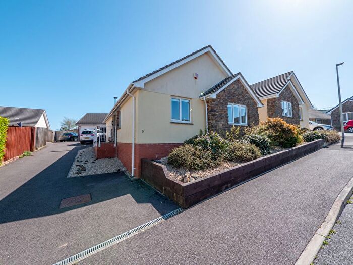 3 Bedroom Detached Bungalow For Sale In Meadow View, Hartland, Bideford, EX39