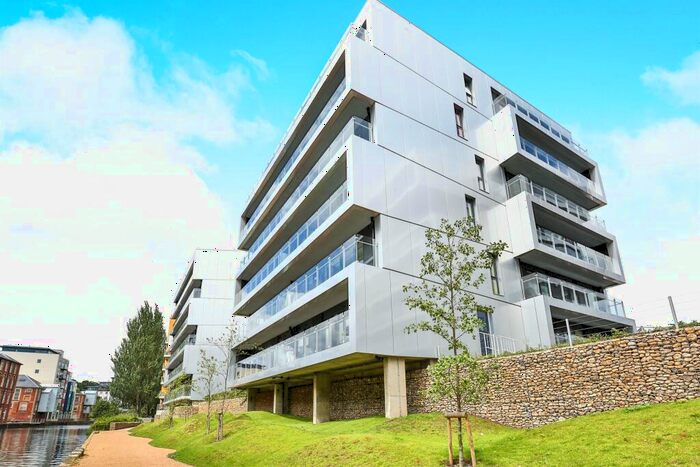 2 Bedroom Apartment To Rent In Lochhead Bank, Norwich, NR1