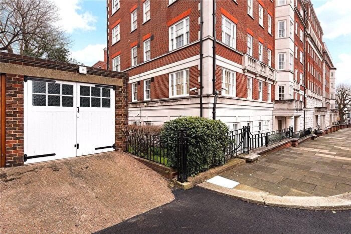 Garage / Parking For Sale In Sheldrake Place, London, W8