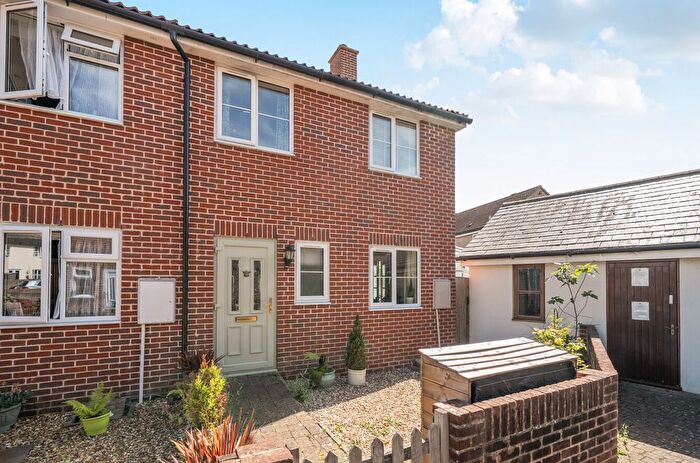 3 Bedroom Semi Detached House For Sale In Wharf Lane, Ilminster, Somerset, TA19