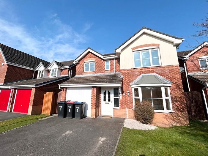 4 Bedroom Detached House To Rent In Connaught Drive, Thornton-Cleveleys, Lancashire, FY5