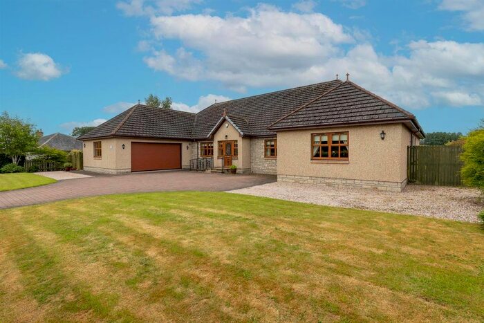 5 Bedroom Detached House For Sale In Bankfoot, Perth, PH1