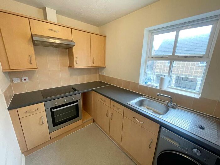 2 Bedroom Coach House To Rent In Lancelot Road, Stoke Park, South Gloucestershire, BS16