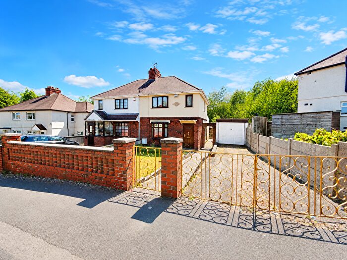 2 Bedroom Semi-Detached House For Sale In Bryce Road, Brierley Hill, DY5