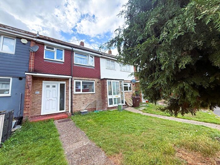 3 Bedroom Terraced House To Rent In Wakeley Road, Rainham, ME8