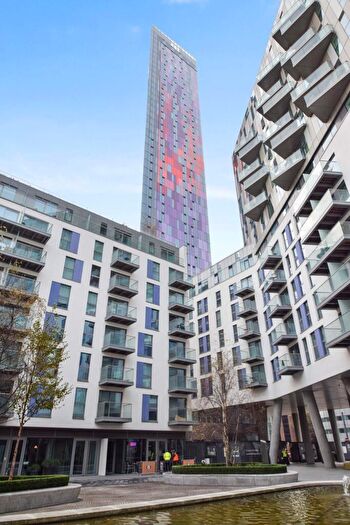 1 Bedroom Apartment To Rent In Pinnacle Apartments, Saffron Central Square, Wellesley Road, CR0