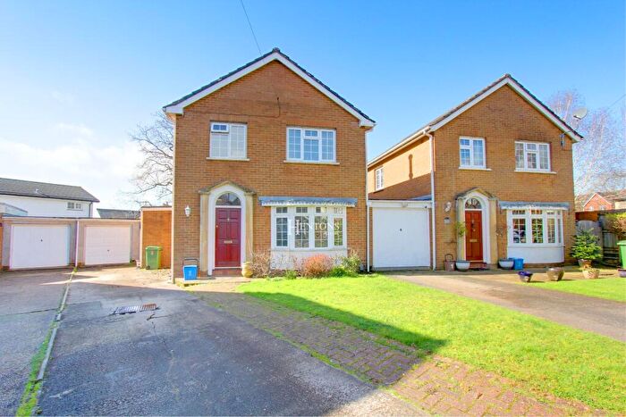 3 Bedroom Link Detached House For Sale In Georgian Way, Llanishen, Cardiff, CF14