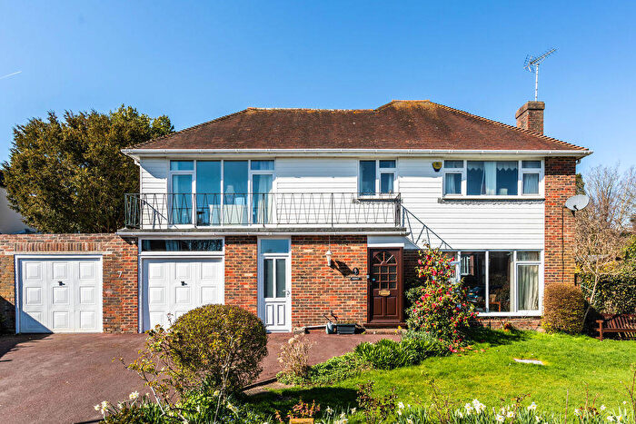 4 Bedroom Detached House For Sale In Wolstonbury Close, Hurstpierpoint, BN6