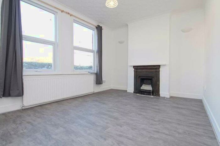 4 Bedroom Property To Rent In Homecroft Road, Wood Green, N22