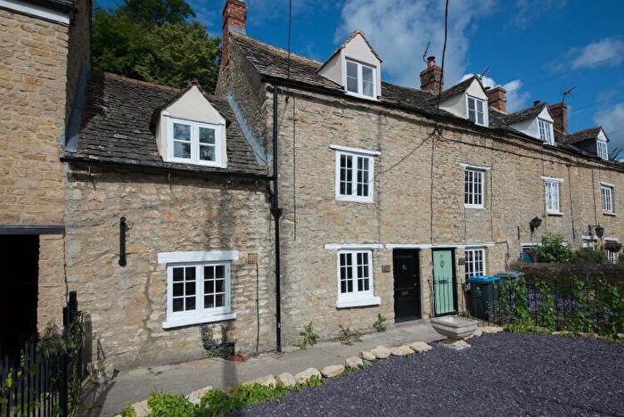 2 Bedroom Cottage To Rent In Manor Road, Woodstock, OX20