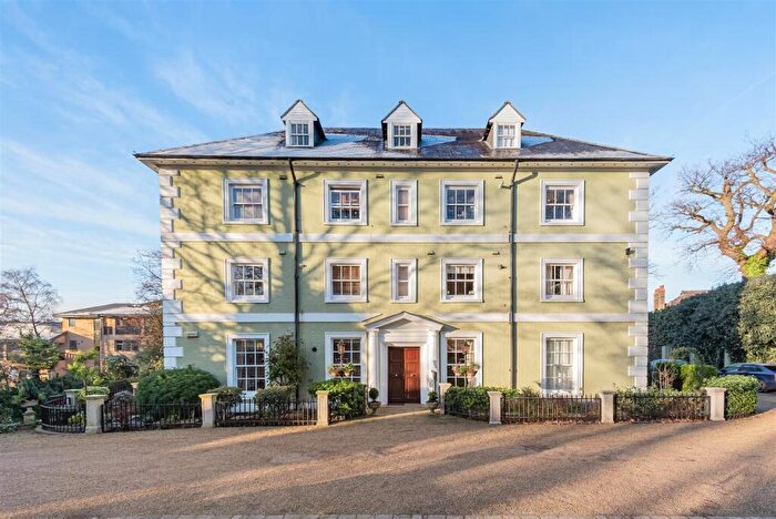 2 Bedroom Flat To Rent In The Mount House, Sudbury Hill, Harrow On The Hill, HA1