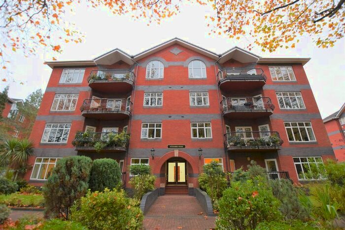 2 Bedroom Flat To Rent In Mossley Hill Drive, Aigburth, Liverpool L17