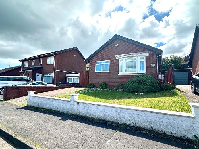 2 Bedroom Bungalow To Rent In Mossbank Drive, Glasgow, G33