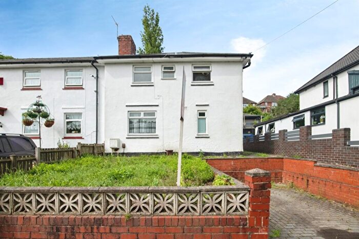 3 Bedroom End Of Terrace House For Sale In Green Park Road, Dudley, DY2