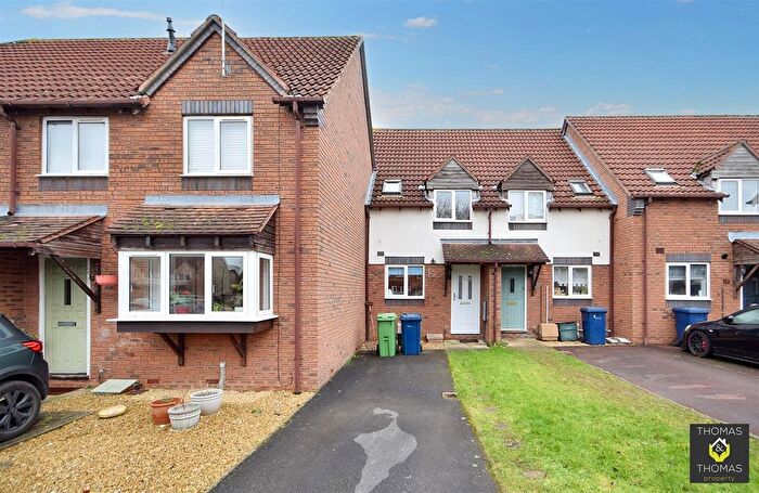 2 Bedroom Terraced House To Rent In The Cornfields, Bishops Cleeve, Cheltenham, GL52