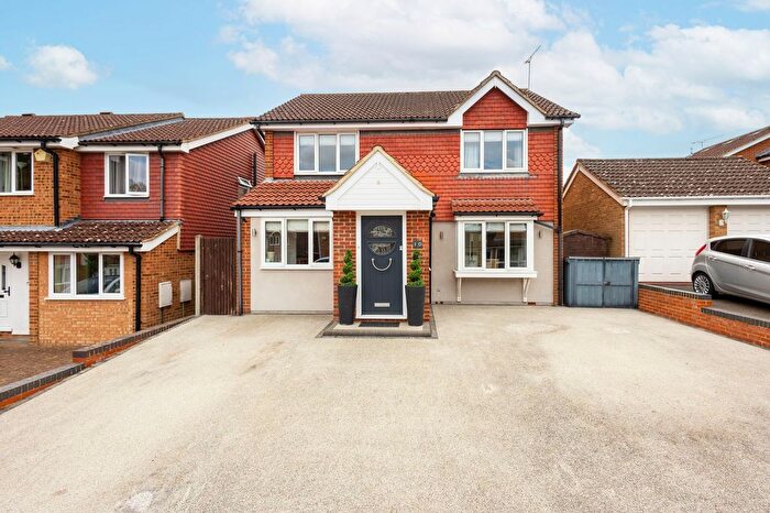 5 Bedroom Detached House For Sale In Port Close, Bearsted, ME14