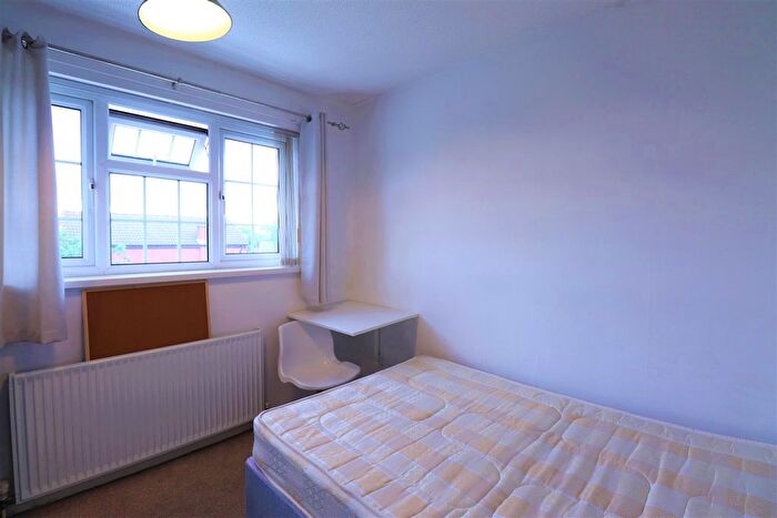 4 Bedroom Property To Rent In Pinto Close, Birmingham, B16