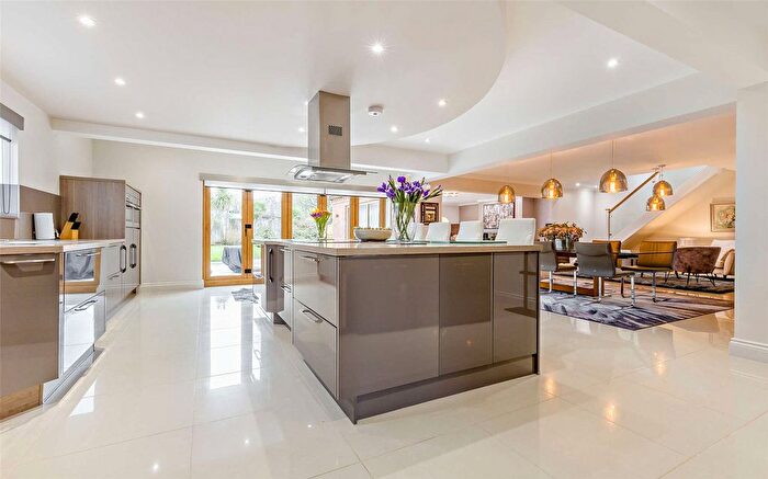 4 Bedroom Detached House For Sale In Brick Kiln Road, Hevingham, Norwich, Norfolk, NR10