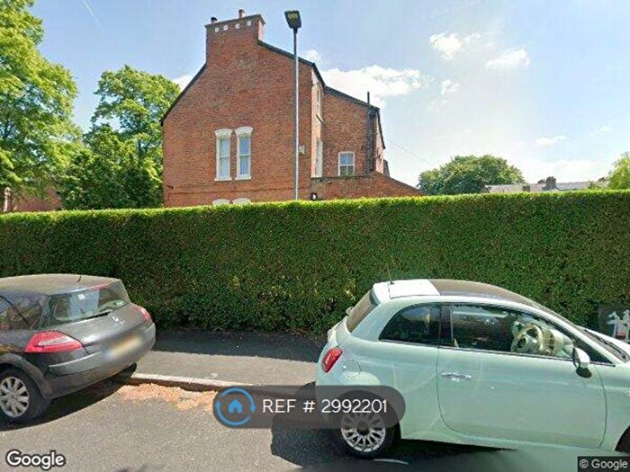 2 Bedroom Flat To Rent In Clyde Road, Manchester, M20