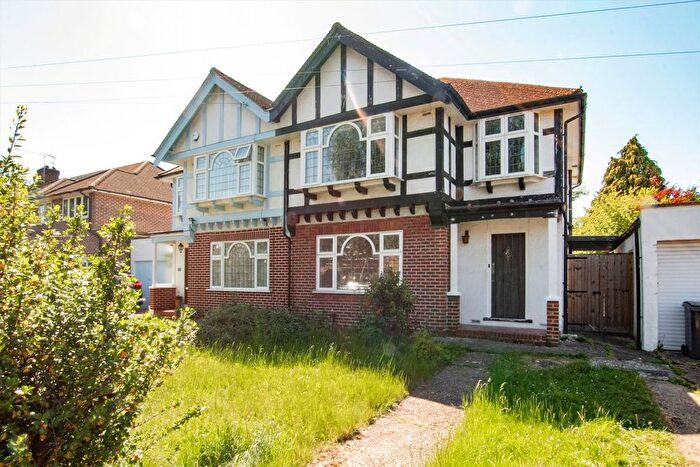 3 Bedroom Semi-Detached House To Rent In Robin Hood Lane, Kingston Vale, SW15