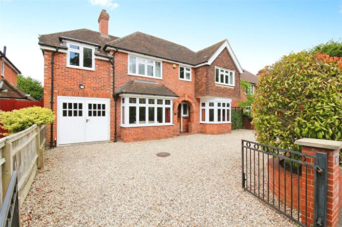 4 Bedroom Detached House For Sale In Aldbourne Avenue, Earley, Reading, RG6