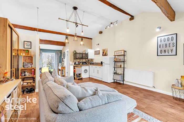 1 Bedroom Terraced House For Sale In Market Street, Edenfield, BL0