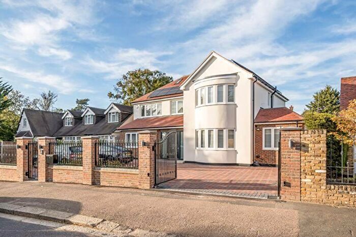 5 Bedroom Detached House To Rent In Willenhall Avenue, New Barnet, New Barnet, Barnet, EN5