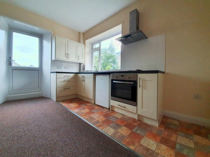 1 Bedroom Flat To Rent In Winner Street, Paignton TQ3