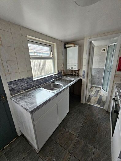 2 Bedroom End Terrace House To Rent In William Street, Grays, RM17