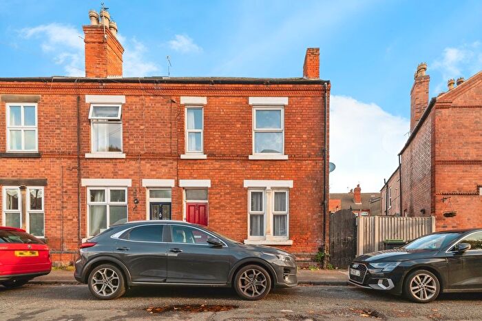 3 Bedroom Terraced House For Sale In Gladstone Street, Beeston, Nottingham, Nottinghamshire, NG9