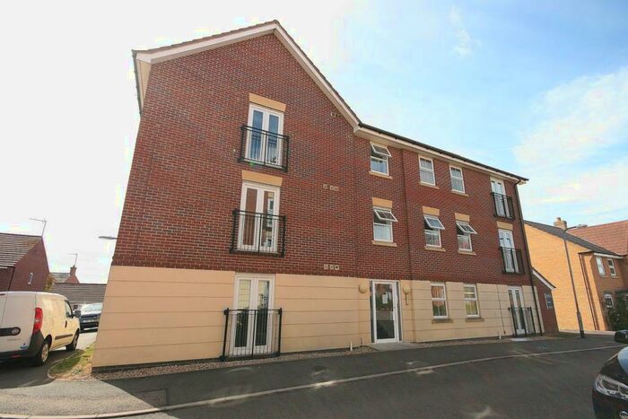 1 Bedroom Apartment To Rent In Brooks Close, Wootton, Northampton, NN4