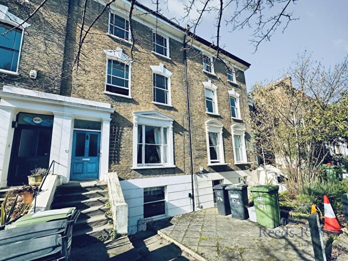 1 Bedroom Apartment For Sale In Manor Avenue, London, SE4