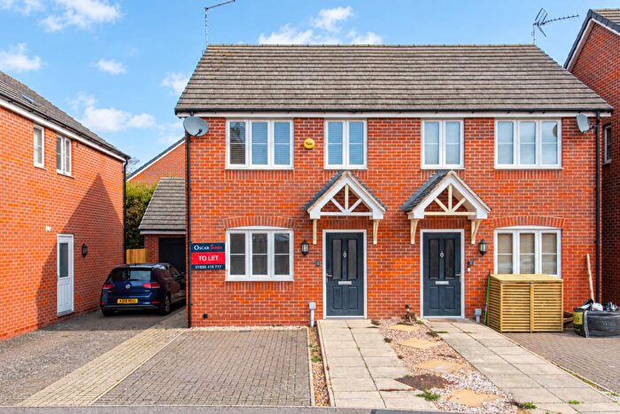 2 Bedroom House To Rent In Victoria Drive, Higham Ferrers, Rushden, NN10
