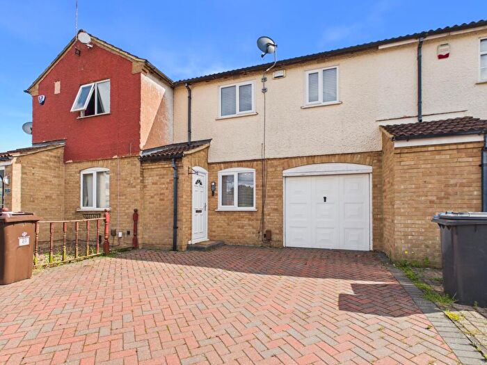 2 Bedroom Terraced House To Rent In Thorness Close, Alvaston, DE24
