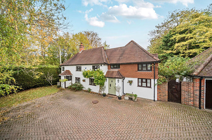 5 Bedroom Detached House For Sale In Holmesdale Road, South Darenth, Dartford, Kent, DA4