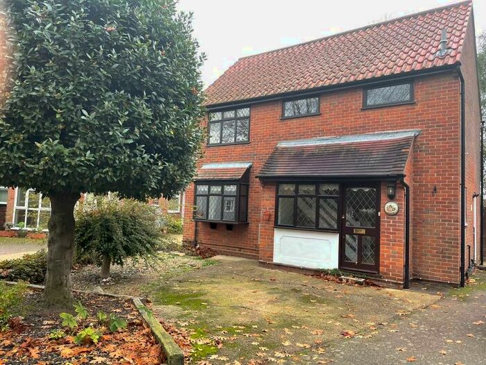 3 Bedroom Detached House To Rent In Dedham Meade, Dedham, CO7