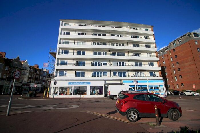 2 Bedroom Flat To Rent In Dalmore Court, Marina, Bexhill-On-Sea TN40
