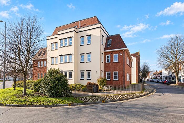 1 Bedroom Flat To Rent In Crouch Street, Colchester, CO3