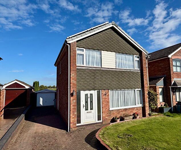 3 Bedroom Detached House For Sale In Danefield Road, Holmes Chapel, CW4