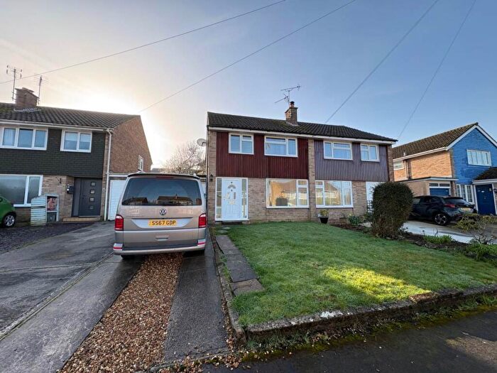 3 Bedroom House To Rent In Lime Close, Locking, Weston-super-Mare, BS24