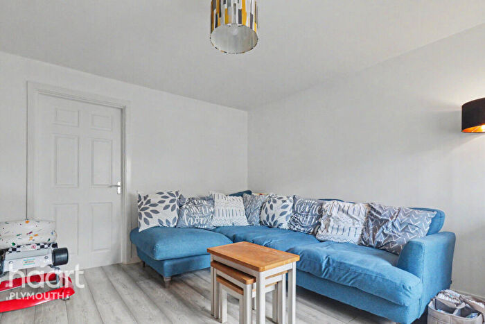 3 Bedroom End Of Terrace House To Rent In Sweet Chestnut, Exeter, EX5